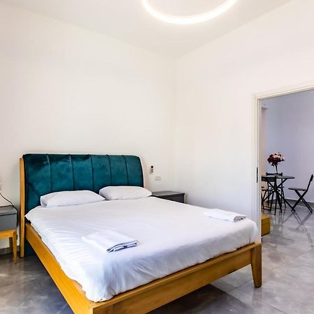 Boutique Sea Residence By The Beach Τελ Αβίβ Εξωτερικό φωτογραφία